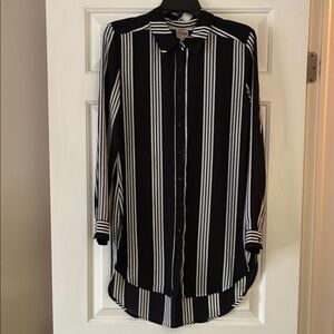 Como Vintage Black and White Striped Button-Down Tunic